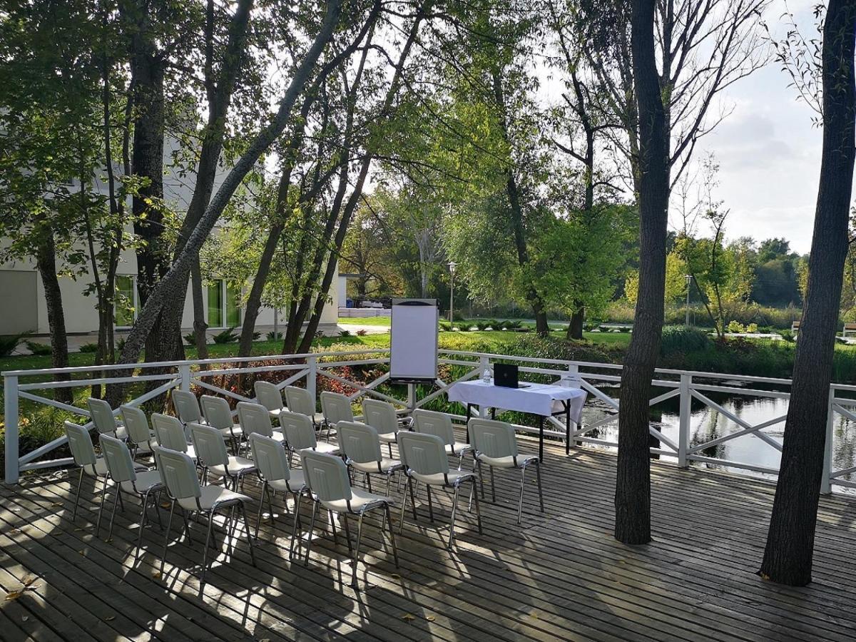 Green Garden Hotel Raszyn Exterior photo